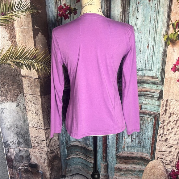 Tek Gear purple long sleeve Tshirt, size small, good condition - Picture 6 of 8